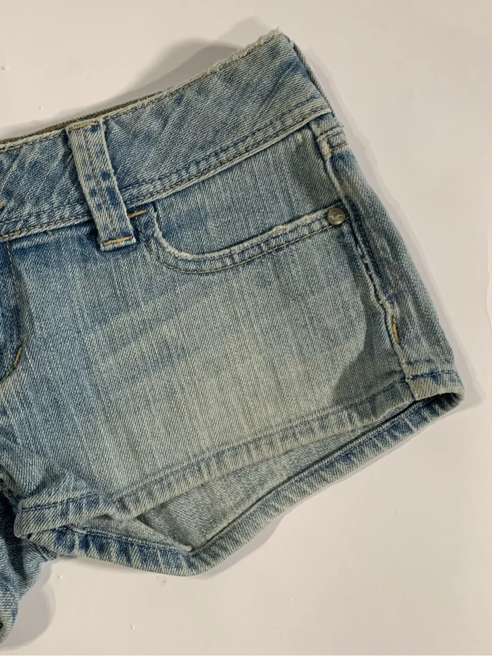 Y2K Hollister Low Rise Denim Short Shorts Size 0 Light Wash